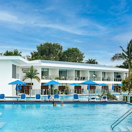 ميناء دوغلاس Tropici At Pool Resort المظهر الخارجي الصورة