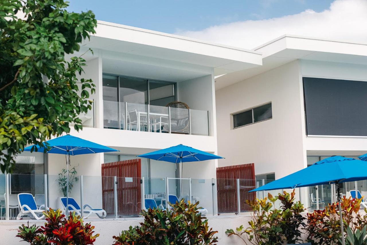 ميناء دوغلاس Tropici At Pool Resort المظهر الخارجي الصورة