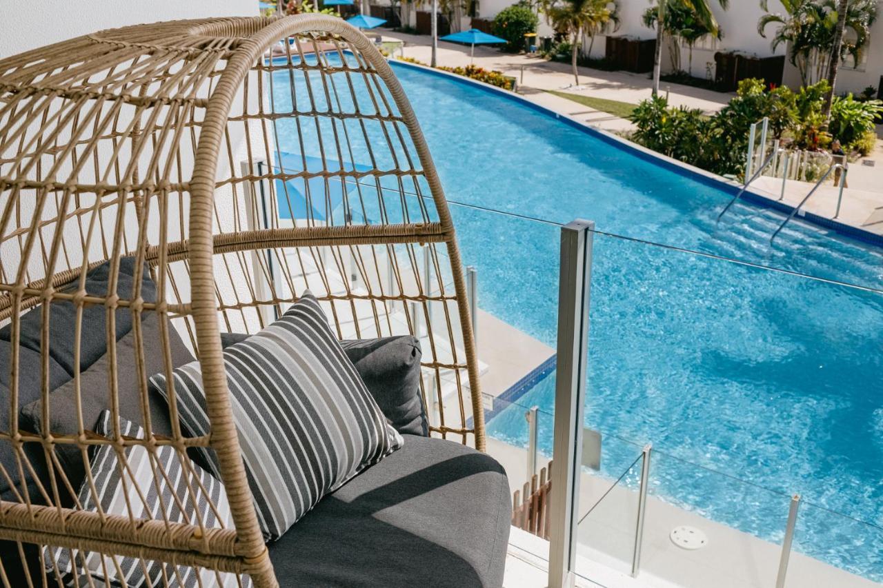 ميناء دوغلاس Tropici At Pool Resort المظهر الخارجي الصورة